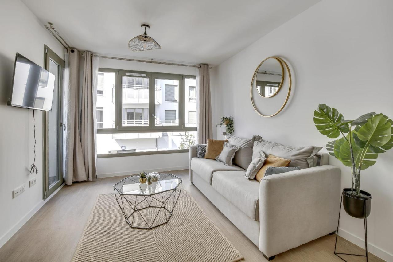 Apartment Superbe Avec Balcon Et Parking Proche Paris
