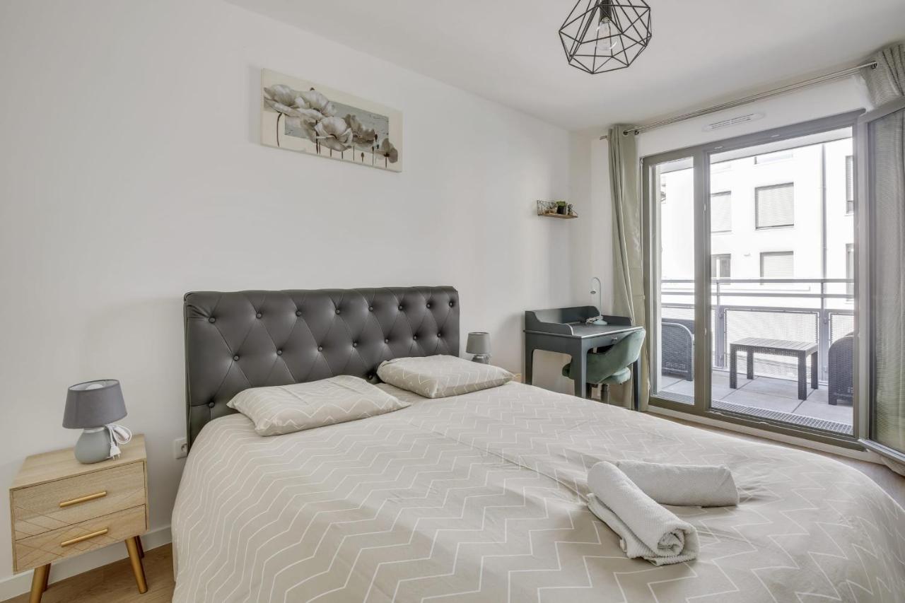 Apartment Superbe Avec Balcon Et Parking Proche Paris Saint-Denis (Seine-Saint-Denis)